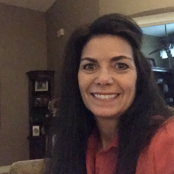 Meet your Posher, Kim - Picture 1 of 1